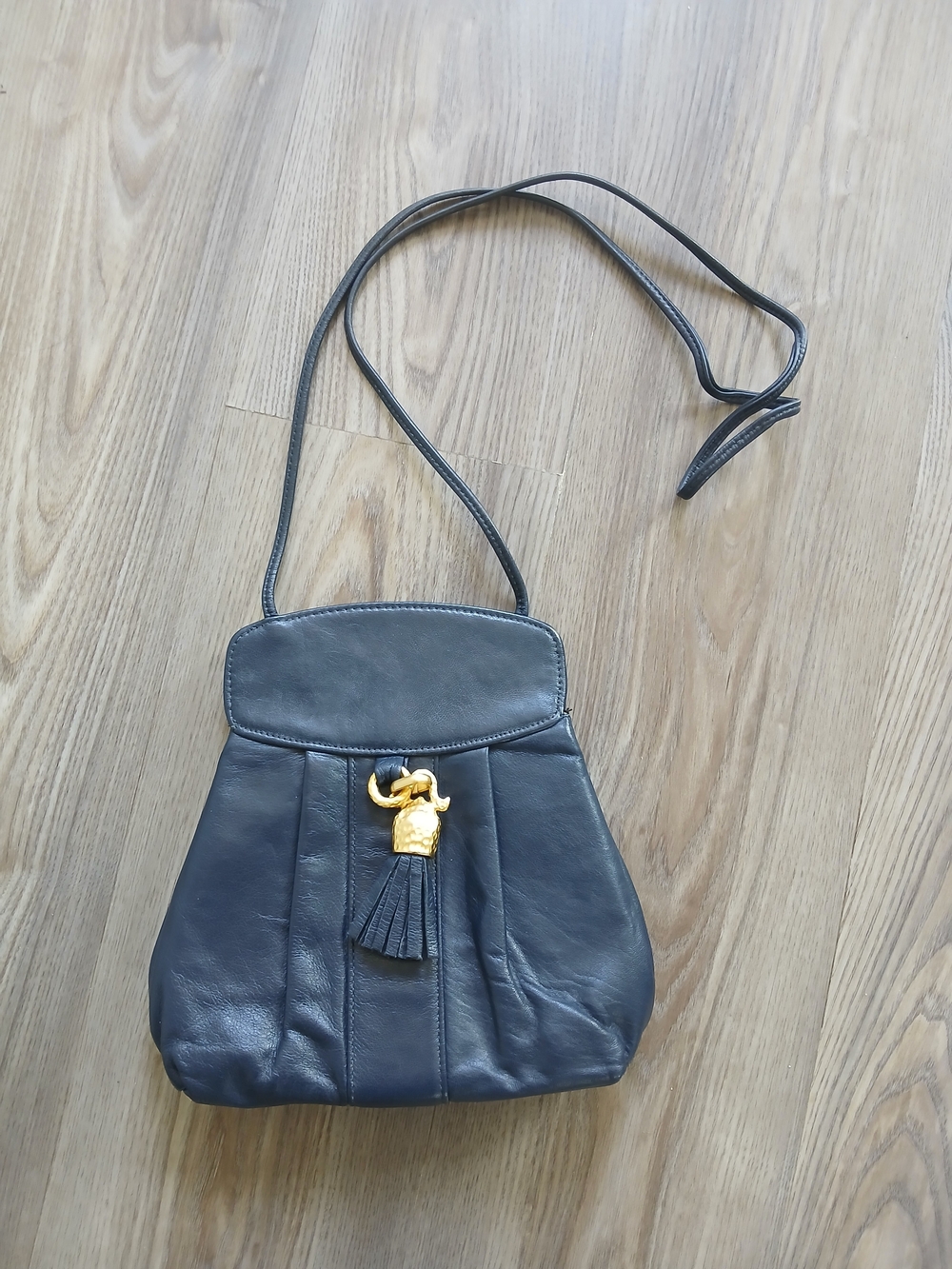Vintage Paul Joseph Genuine Leather Crossbody Bag  Gold W/ Tassel Made in Usa